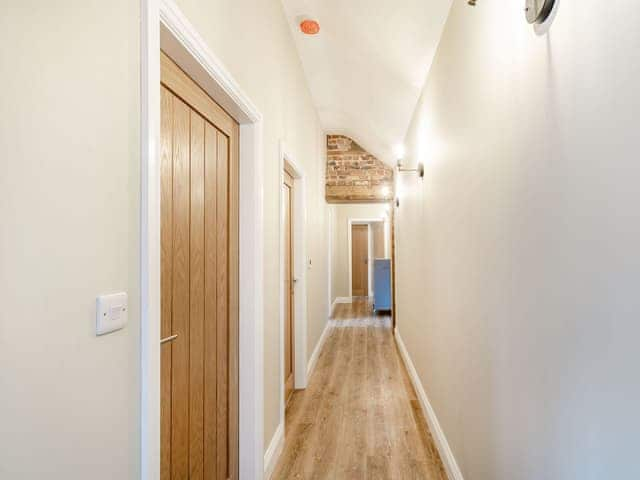 Hallway | Cattle Crush Cottage - Brian&rsquo;s Barns, Skerne, near Driffield