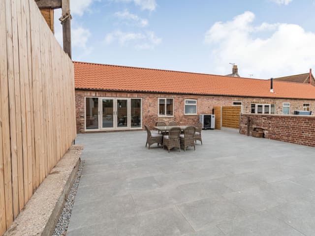 Patio | Cattle Crush Cottage - Brian&rsquo;s Barns, Skerne, near Driffield