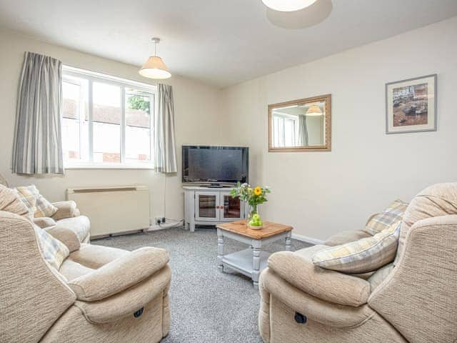 Living area | Apartment Nine - Broadshade Holiday Apartments, Paignton