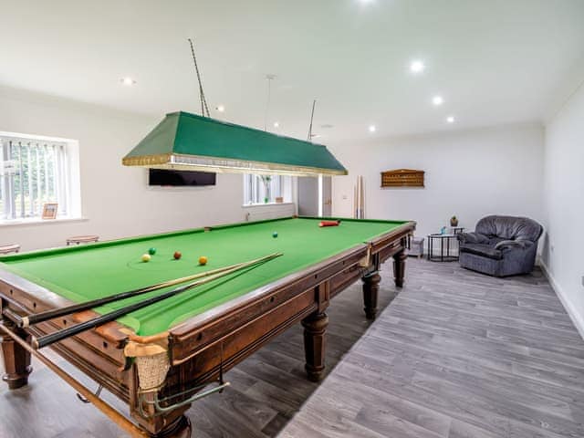 Games room | Tower Hill Grange - Seats Hill Leisure Ltd, Great Hatfield, near Hornsea