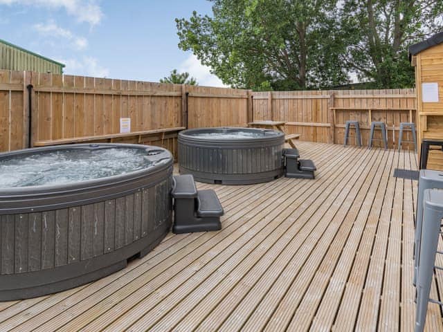 Hot tub | Tower Hill Grange - Seats Hill Leisure Ltd, Great Hatfield, near Hornsea