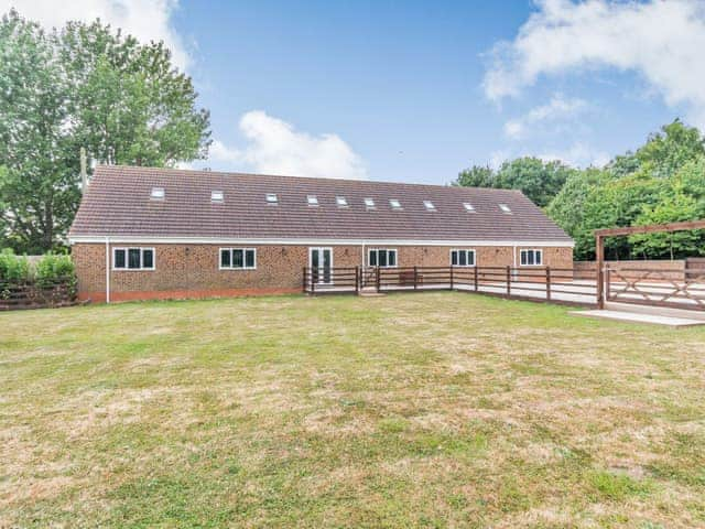 Exterior | Tower Hill Grange - Seats Hill Leisure Ltd, Great Hatfield, near Hornsea