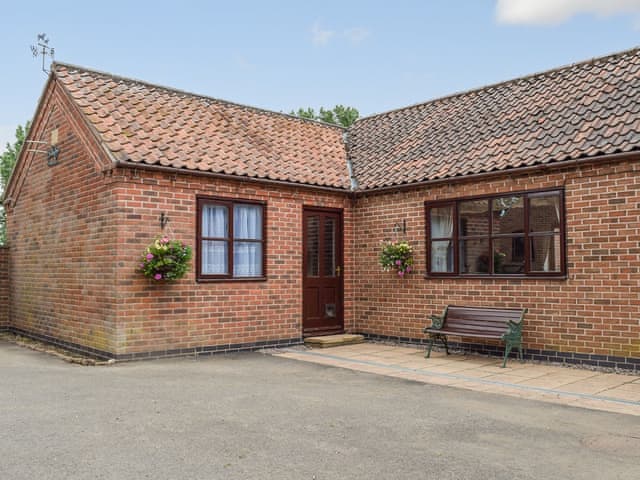 Exterior | Glossoms Lodge, Thorpe Arnold