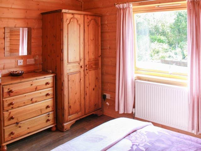 Double bedroom | South Lodge, Great Moulton