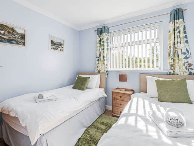 Twin bedroom | Blencathra Bank, Keswick