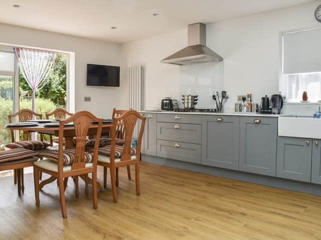 Kitchen/diner | Sunnyside, West Mersea, near Colchester