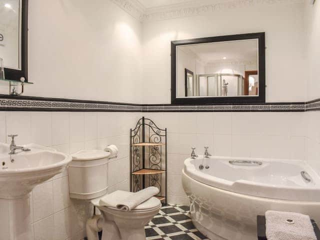 Bathroom | Mews Cottage, Whitby