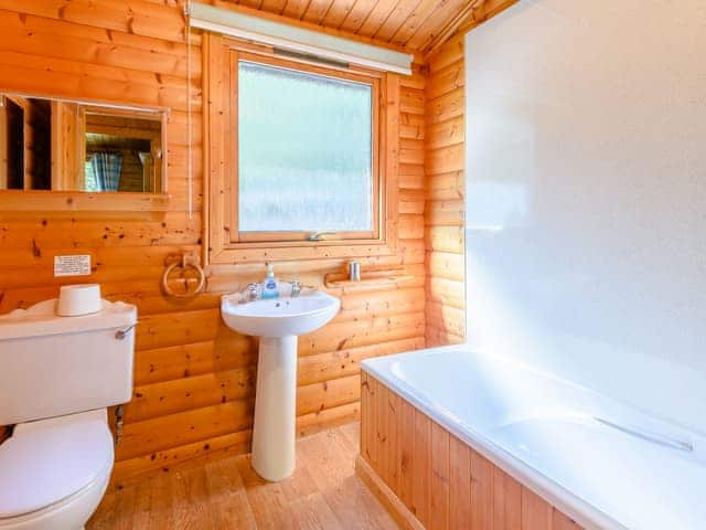 Twin bedroom | Scandinavian Lodge - Wold Lodge Leisure, Kenwick, near Louth