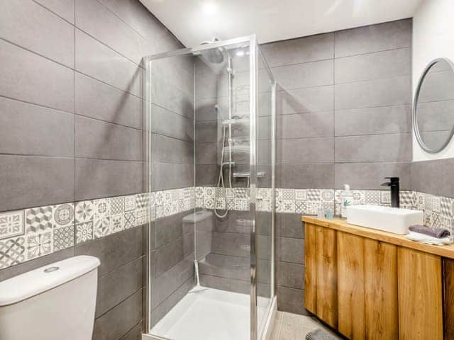 Shower room | The Barn - High House Barns, Foulsham, near Reepham