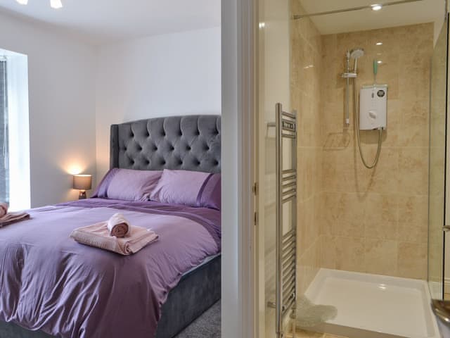 Double bedroom | Trinity Avenue Cottage, Bridlington