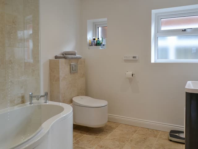 Bathroom | Trinity Avenue Cottage, Bridlington