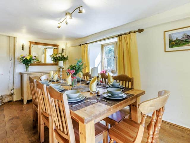 Dining room | Honeysuckle Cottage, Axminster