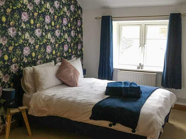 Double bedroom | Stone Rise Cottage, Belper