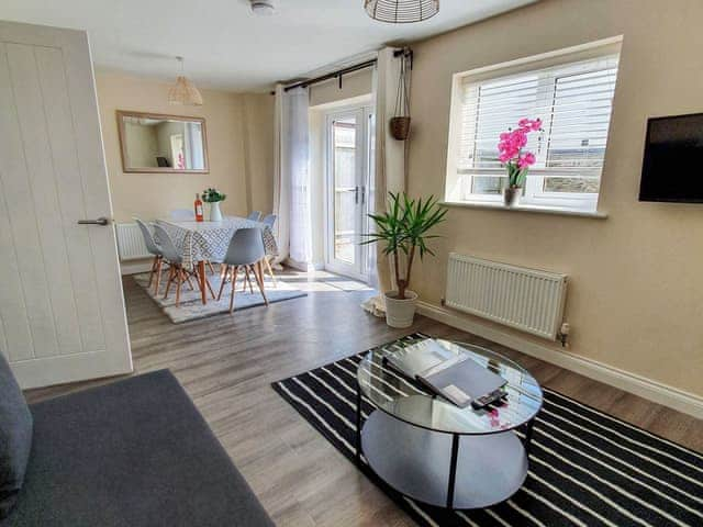 Dining Area | Mont Blanc House, Braunton