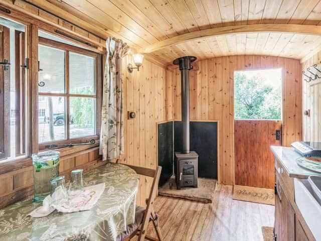 Living area | The Kingfisher - Longwool Shepherds Huts, Old Woodhall