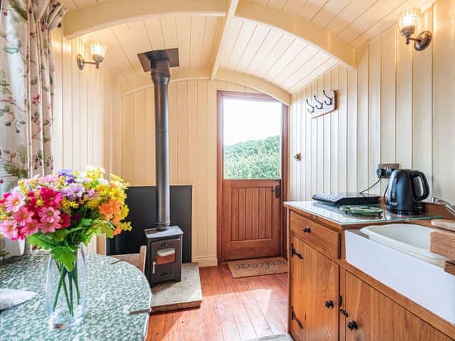 Living area | The Nuthatch - Longwool Shepherds Huts, Old Woodhall