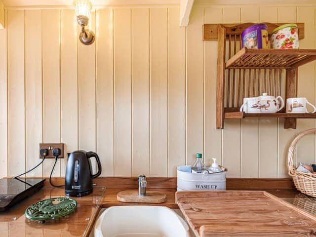 Kitchen area | The Nuthatch - Longwool Shepherds Huts, Old Woodhall