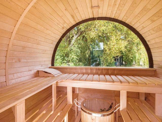 Sauna | The Kingfisher, The Nuthatch - Longwool Shepherds Huts, Old Woodhall