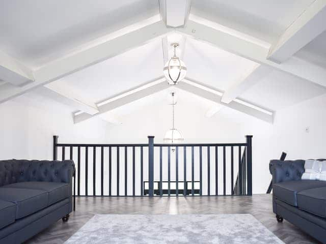 Mezzanine | Deerson Barn, Preston, near Canterbury