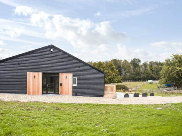 Exterior | Deerson Barn, Preston, near Canterbury