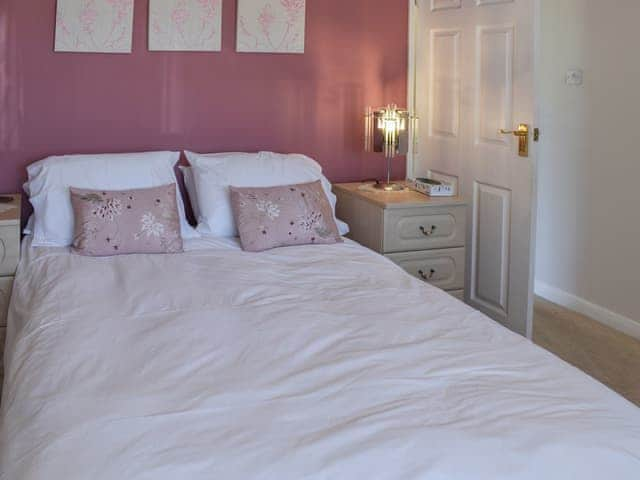 Double bedroom | Squires Bungalow, Gunton St. Peter, near Lowestoft