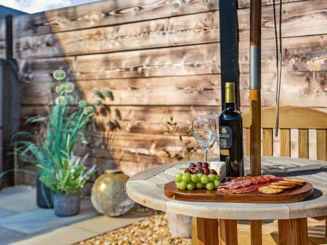 Outdoor area | The Richmond - Sykelands Cottages, Dalton