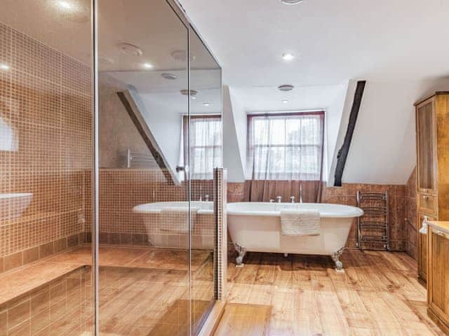 Bathroom with shower and steam room | Questeds, Westgate On Sea, near Margate