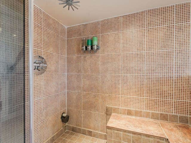 Bathroom with shower and steam room | Questeds, Westgate On Sea, near Margate