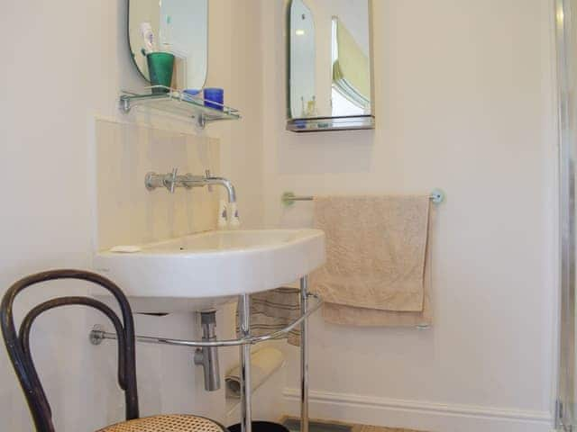 Bathroom | Stable Cottage, Much Birch, near Hereford