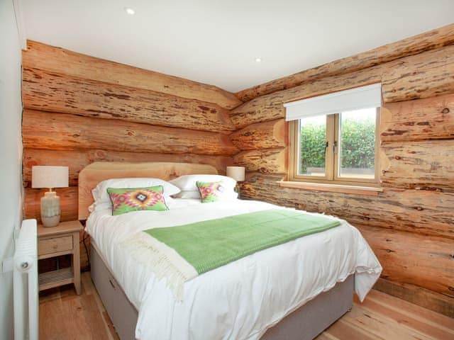 Double bedroom | Frankaborough Lodge - Frankaborough, Lifton