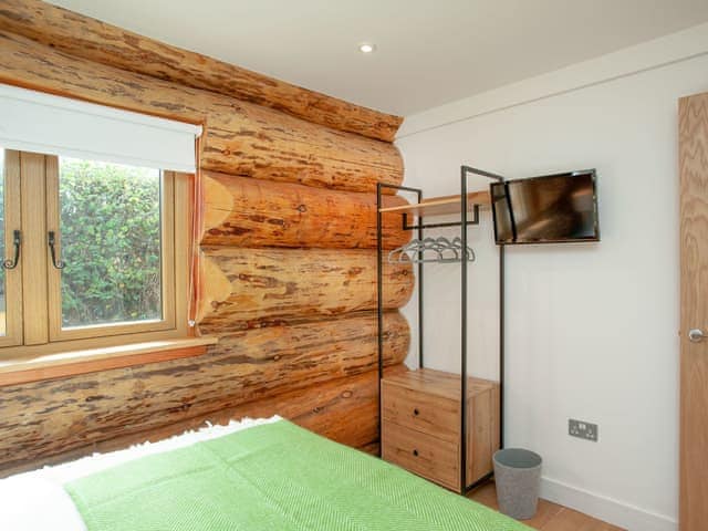 Double bedroom | Frankaborough Lodge - Frankaborough, Lifton