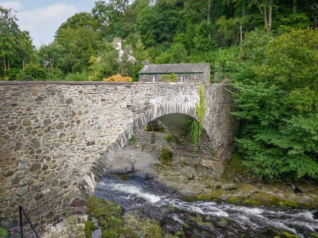 Surrounding area | Bridge Cottage, Keswick