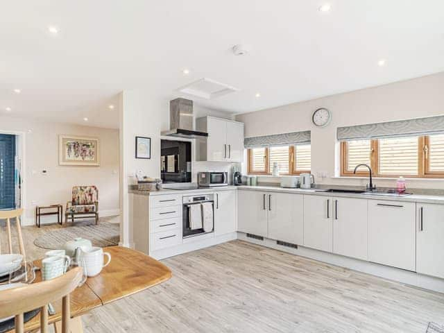 Kitchen/diner | Wisteria Lodge - Roydon Retreats, Roydon, near Diss