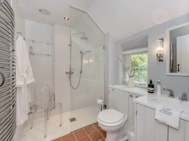 Shower room | Owl Cottage, Amberley