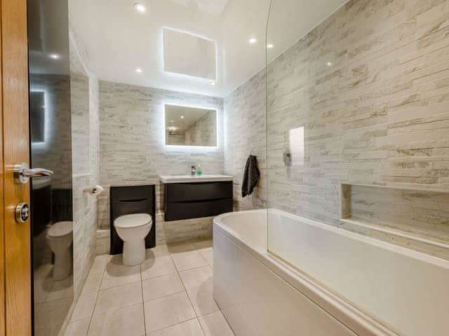 Bathroom | Shawdon Hill Cottage, Glanton, Alnwick