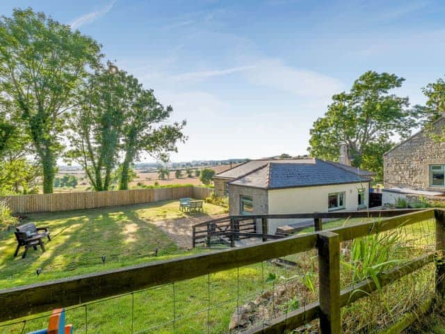 Setting | Shawdon Hill Cottage, Glanton, Alnwick