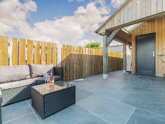 Outdoor area | The Old Coach Garage, Gerrans