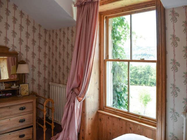 Twin bedroom | Sharrow Cottage, Howtown on Ullswater