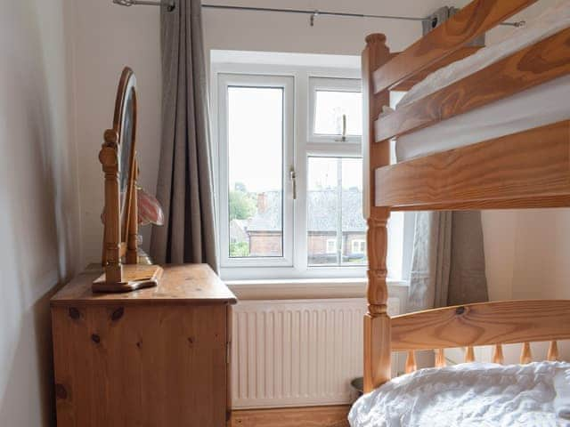 Bunk bedroom | Lamb Inn, Leominster