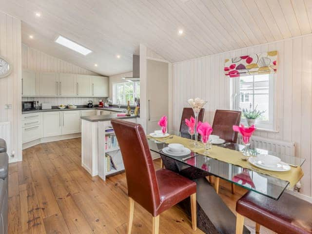 Kitchen/diner | Bay Tree Lodge, Willington, near Derby