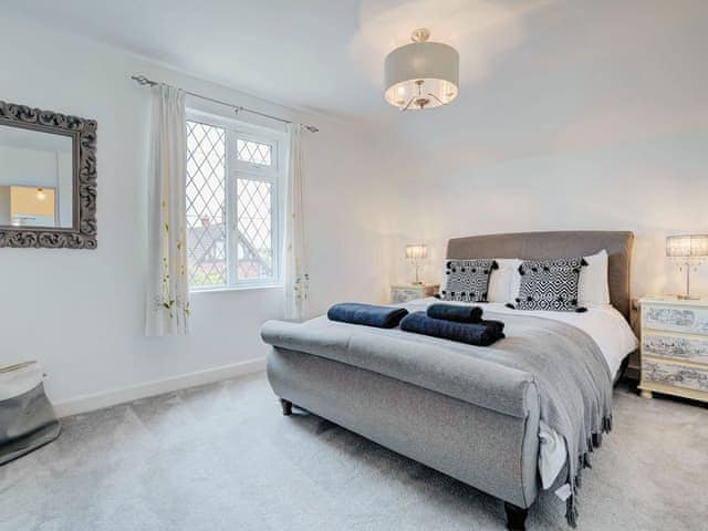 Double bedroom | Holly House, Heacham