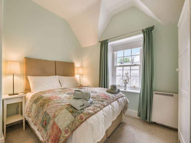 Double bedroom | Eider Cottage, Budle Bay, Waren Mill, near Bamburgh