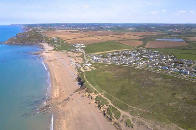 Aalsmeer, Widemouth Bay