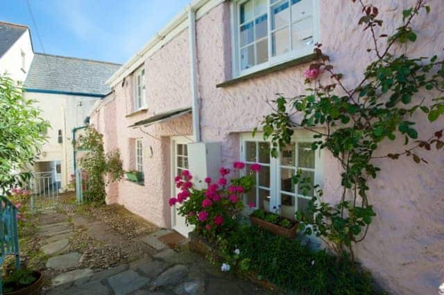 Cobblestones, St Mawes