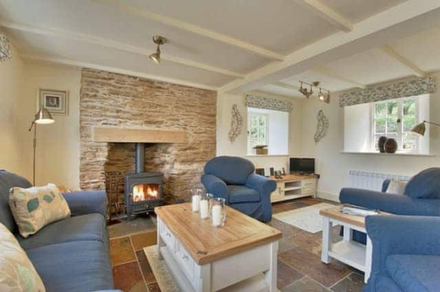 Holly Cottage - Tregothnan Properties, Coombe