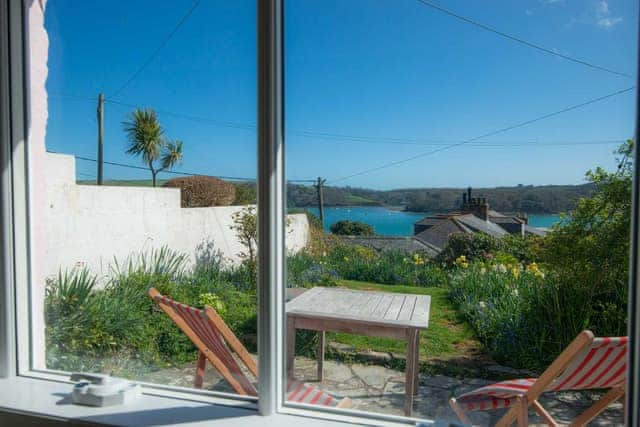 Camellia Cottage, St Mawes