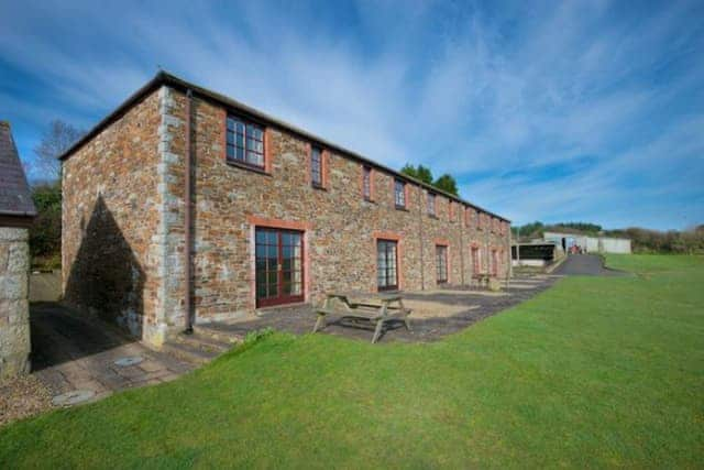 Tregolfva - Tregolfva & Gwel Golf Cottages, St Austell