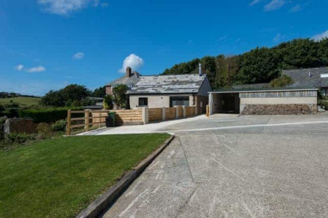 By the Byre, Bude