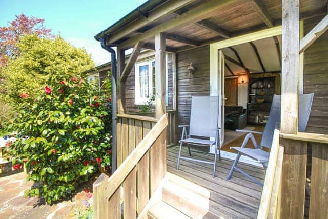 The Hut, Veryan
