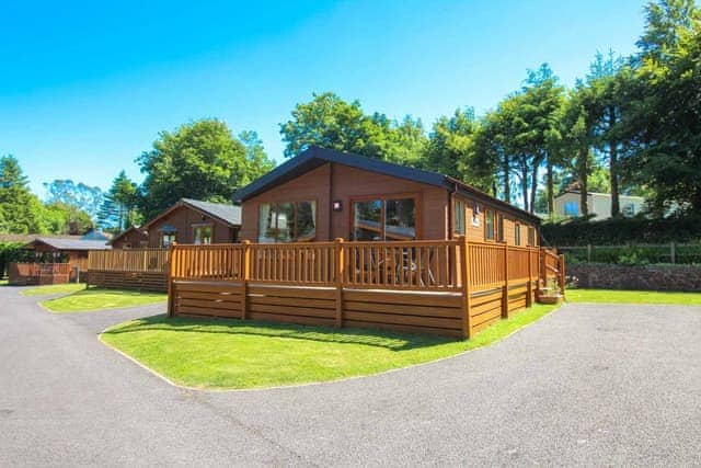 Daisy Lodge - Daisy Copper Lodges, Lanlivery, near Lostwithiel